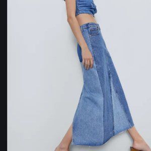 ZARA PREMIUM THE ‘90S DENIM SKIRT